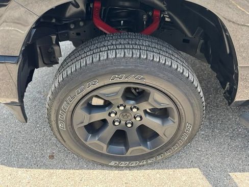 Used 2021 RAM 1500 Big Horn RWD image 8
