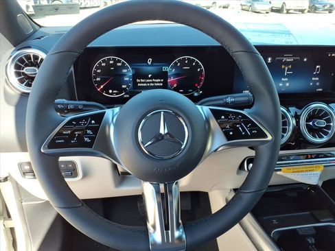 New 2026 Mercedes-Benz GLA 250 4MATIC image 15