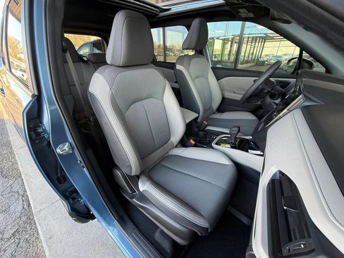 Used 2025 Subaru Forester Premium w/ Convenience Package #1 image 8