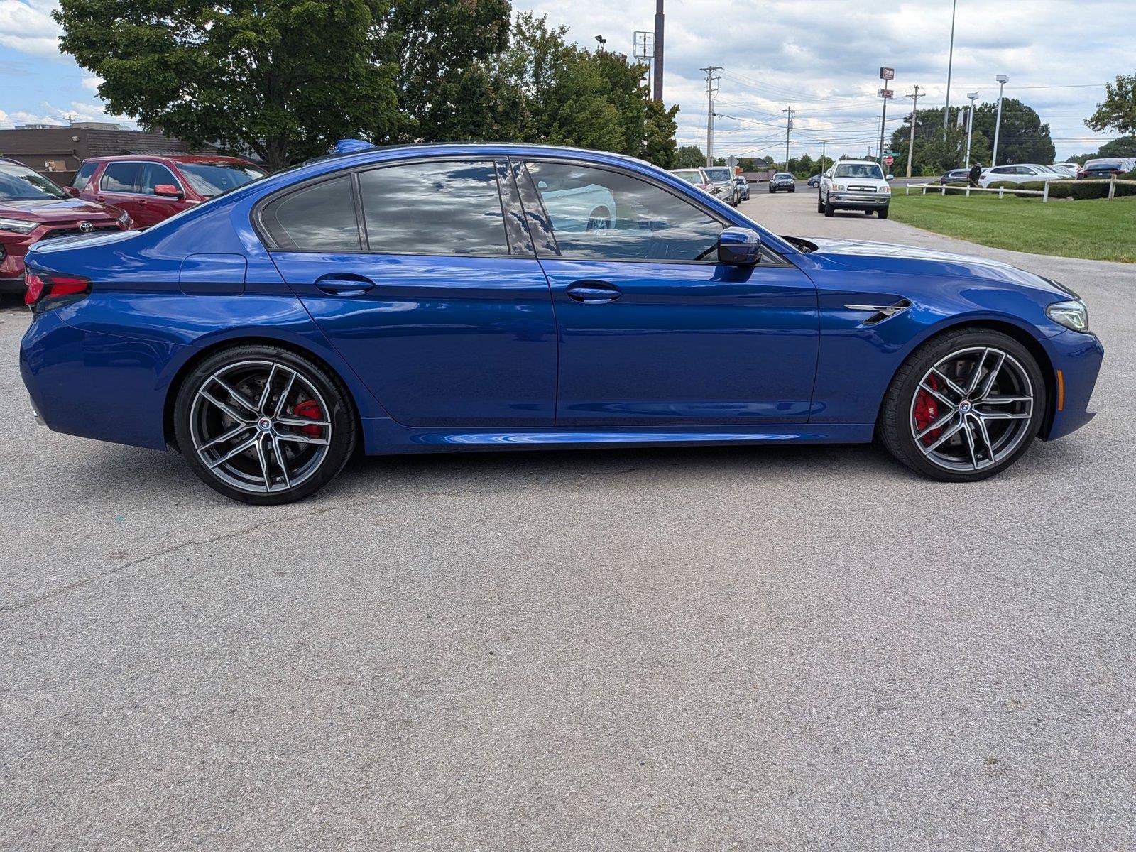 Used 2023 BMW M5 w/ Executive Package AWD/4WD image 6