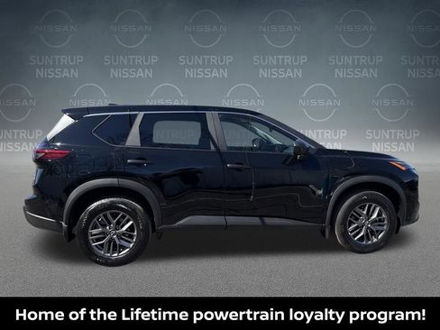 Certified 2025 Nissan Rogue S image 7