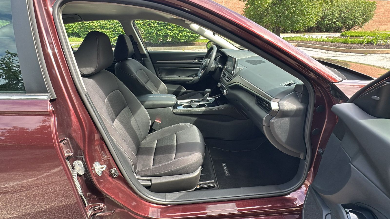 Certified 2023 Nissan Altima 2.5 SV AWD/4WD image 24