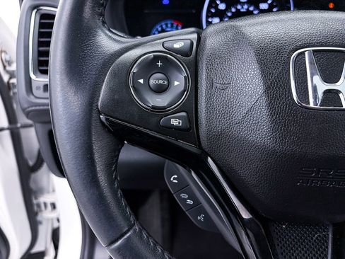 Used 2019 Honda HR-V EX-L image 28