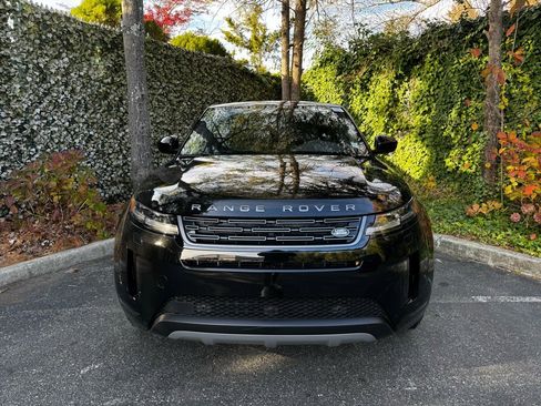 New 2026 Land Rover Range Rover Evoque S image 2