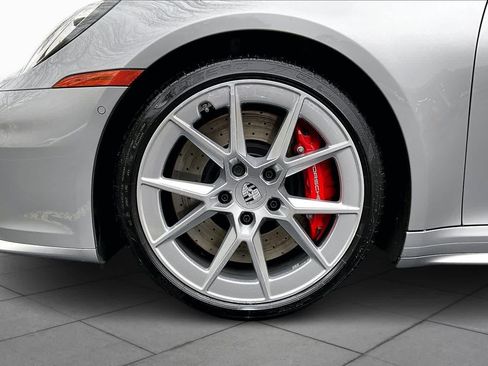 Used 2025 Porsche 911 Carrera S image 9