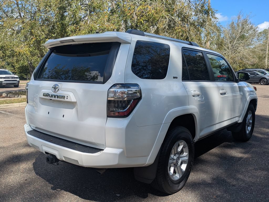 Used 2024 Toyota 4Runner SR5 Premium w/ Moonroof Package RWD image 4