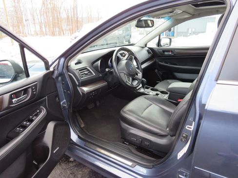 Used 2015 Subaru Legacy 3.6R Limited image 11