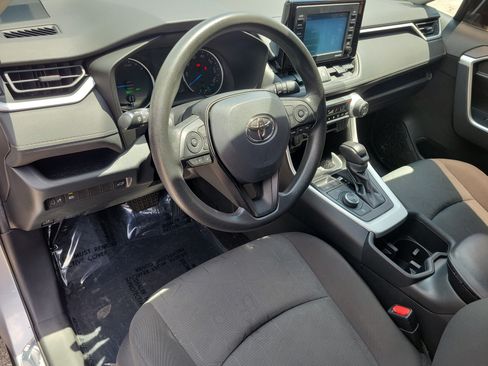Used 2022 Toyota RAV4 XLE w/ Convenience Package AWD/4WD image 14