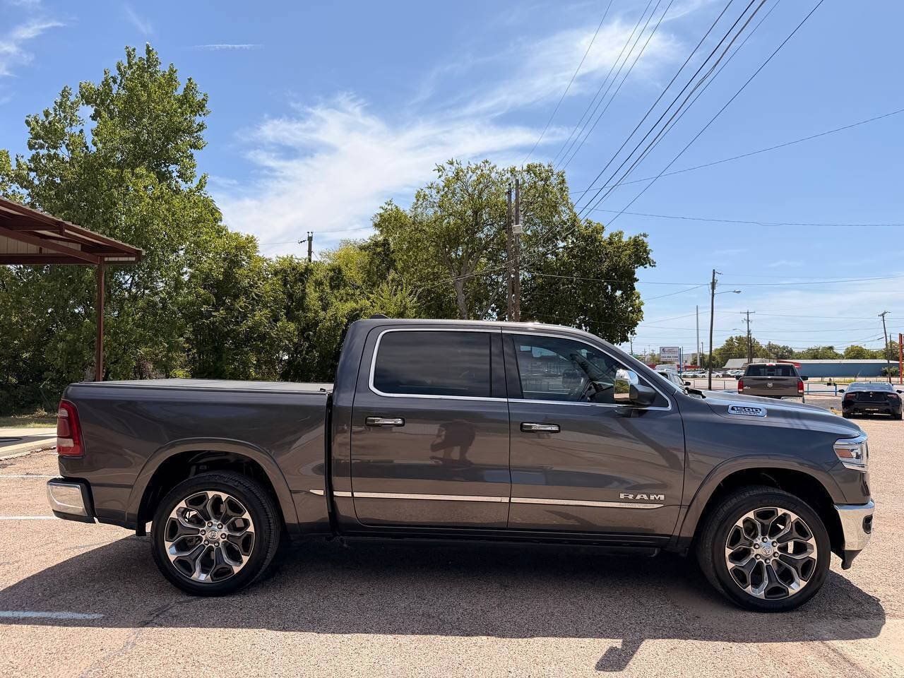 Used 2019 RAM 1500 Limited w/ Advanced Safety Group AWD/4WD image 5