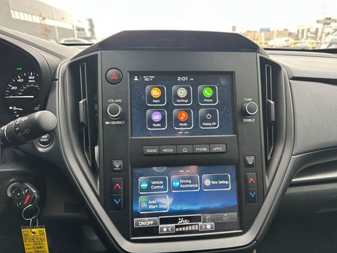 Certified 2025 Subaru Impreza 2.0i image 11