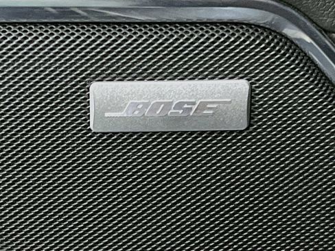Used 2024 GMC Sierra 2500 SLT w/ SLT Premium Package AWD/4WD image 19
