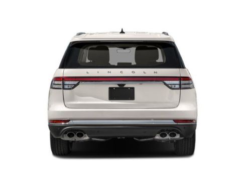 Used 2024 Lincoln Aviator 2WD w/ Premium Package image 5