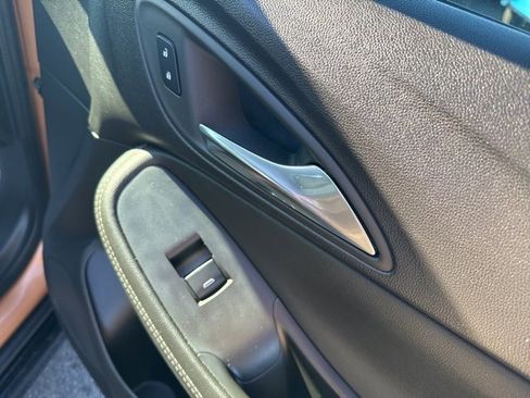 Used 2024 Buick Encore GX Sport Touring image 54