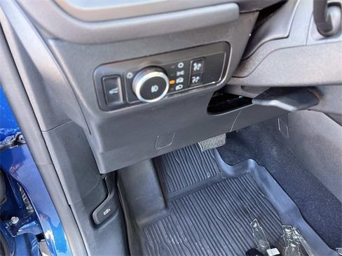 Used 2023 Ford Escape Platinum w/ Premium Technology Package image 31