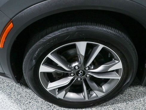 Used 2023 INFINITI QX60 Luxe w/ Cargo Package AWD/4WD image 11