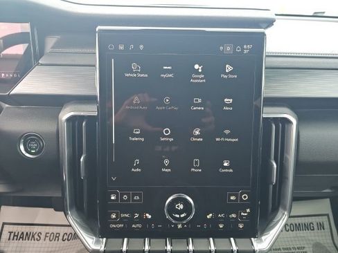 Used 2025 GMC Acadia Elevation w/ Elevation Premium Package image 23