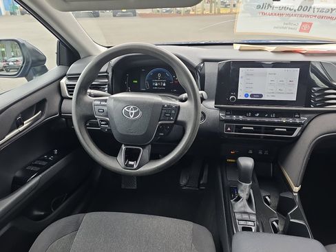 Certified 2025 Toyota Camry LE FWD image 20