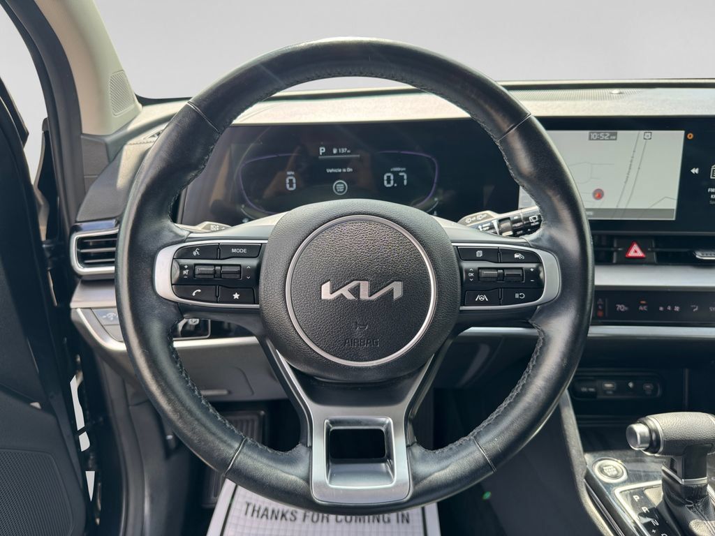 Used 2023 Kia Sportage EX AWD/4WD image 29