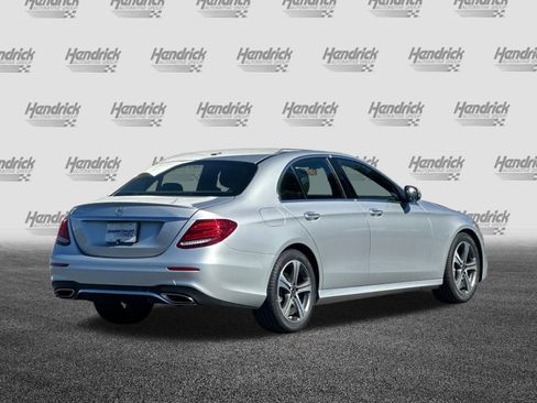 Used 2020 Mercedes-Benz E 350 Sedan image 5