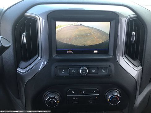 Used 2020 Chevrolet Silverado 1500 Custom w/ Custom Value Package RWD image 14