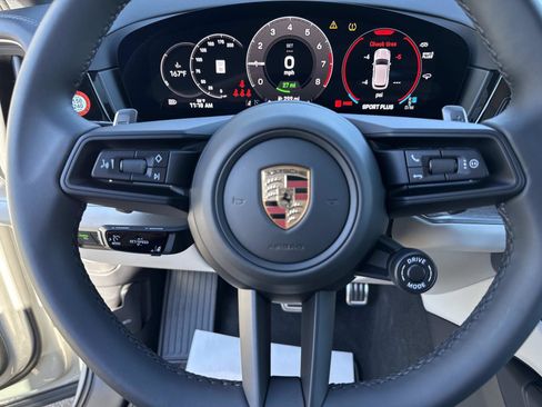 Certified 2025 Porsche Cayenne S image 57