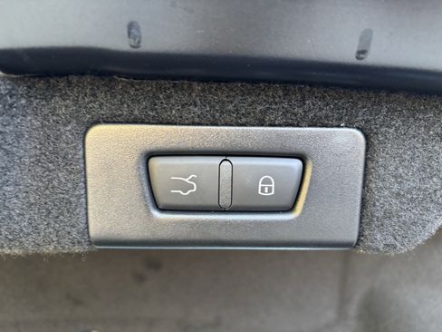 Used 2022 Maserati Quattroporte Modena Q4 image 19