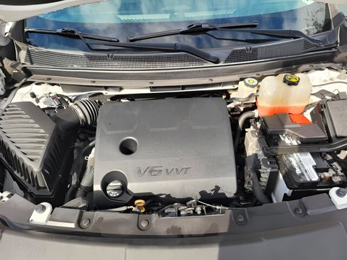 Used 2020 Chevrolet Traverse RS image 31