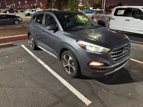 Used 2018 Hyundai Tucson Limited w/ Ultimate Package 02 AWD/4WD image 3