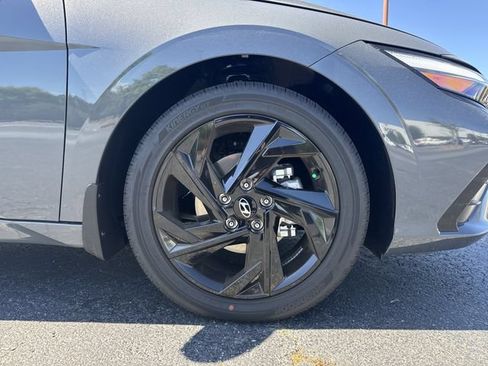 New 2026 Hyundai Elantra SEL Sport Premium FWD image 14