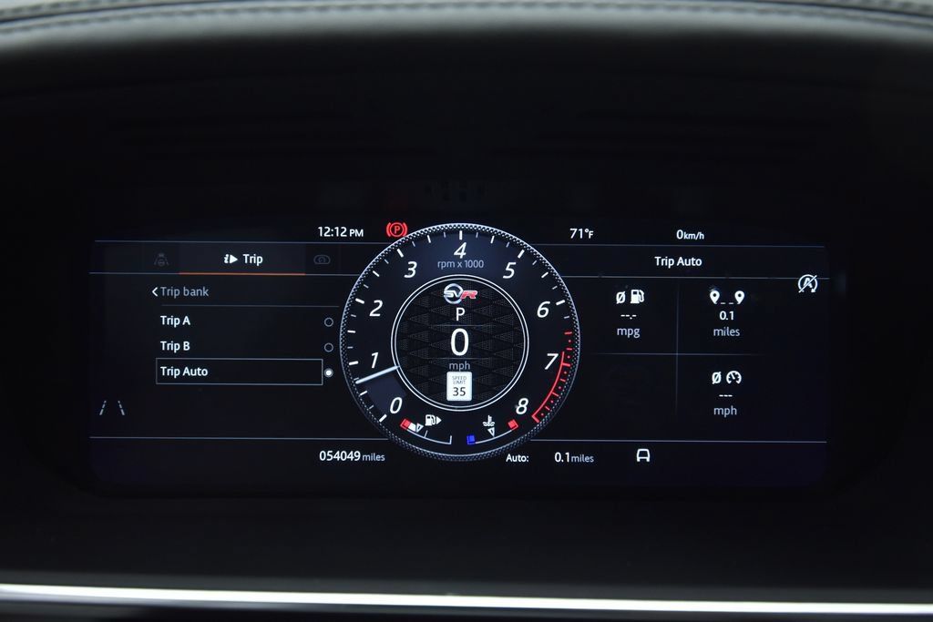 Used 2019 Land Rover Range Rover Sport SVR AWD/4WD image 17