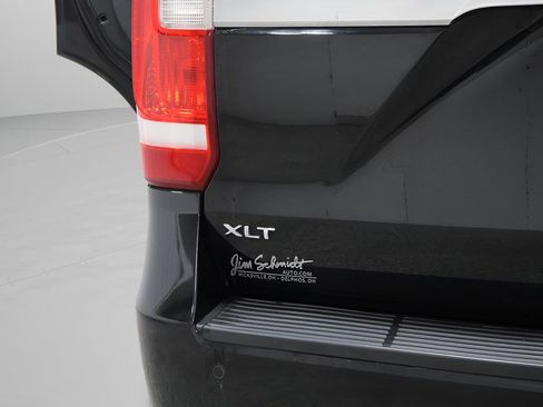 Used 2021 Ford Expedition XLT AWD/4WD image 41