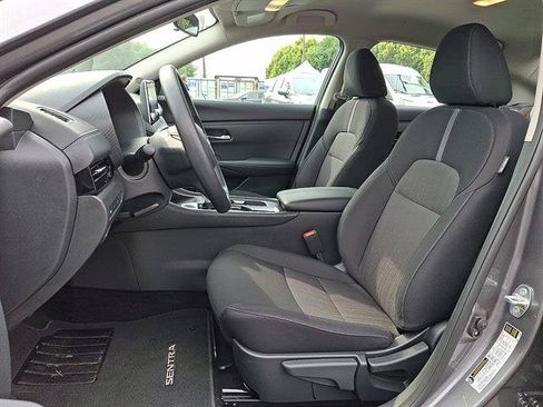 Certified 2025 Nissan Sentra SV w/ Trunk Package FWD image 15