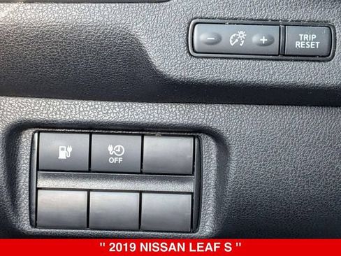 Used 2019 Nissan Leaf S w/ S Charge Package FWD image 18