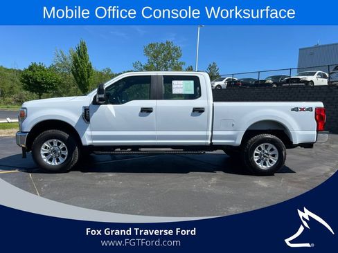 Certified 2022 Ford F250 XL w/ STX Appearance Package AWD/4WD image 38