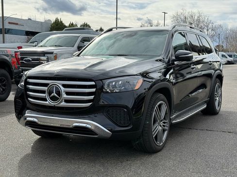 Certified 2026 Mercedes-Benz GLS 450 4MATIC image 10
