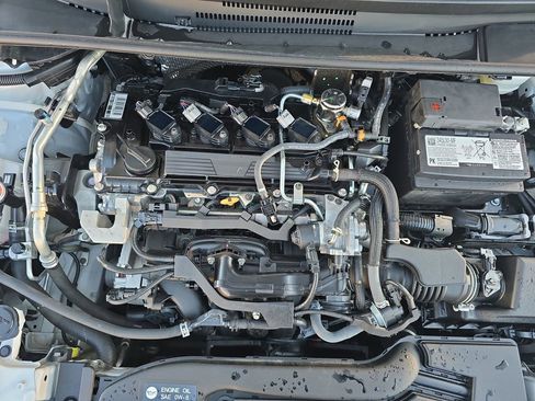 Used 2024 Toyota Corolla LE image 31