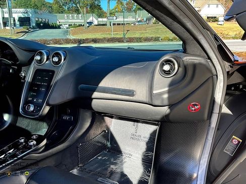 Used 2023 McLaren GT image 16