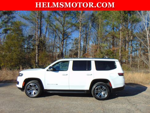 Certified 2025 Jeep Wagoneer 4WD image 6