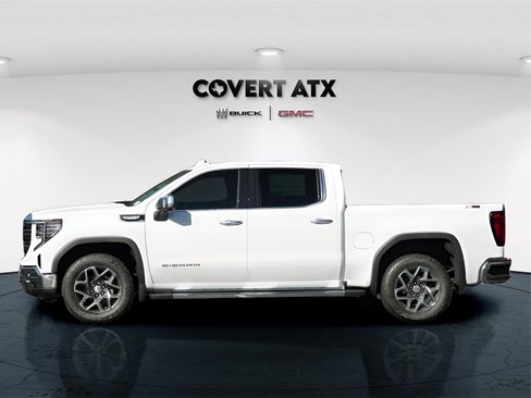 New 2026 GMC Sierra 1500 SLT image 2