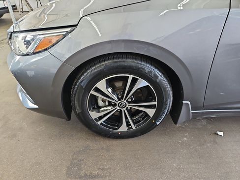 Used 2022 Nissan Sentra SV FWD image 20