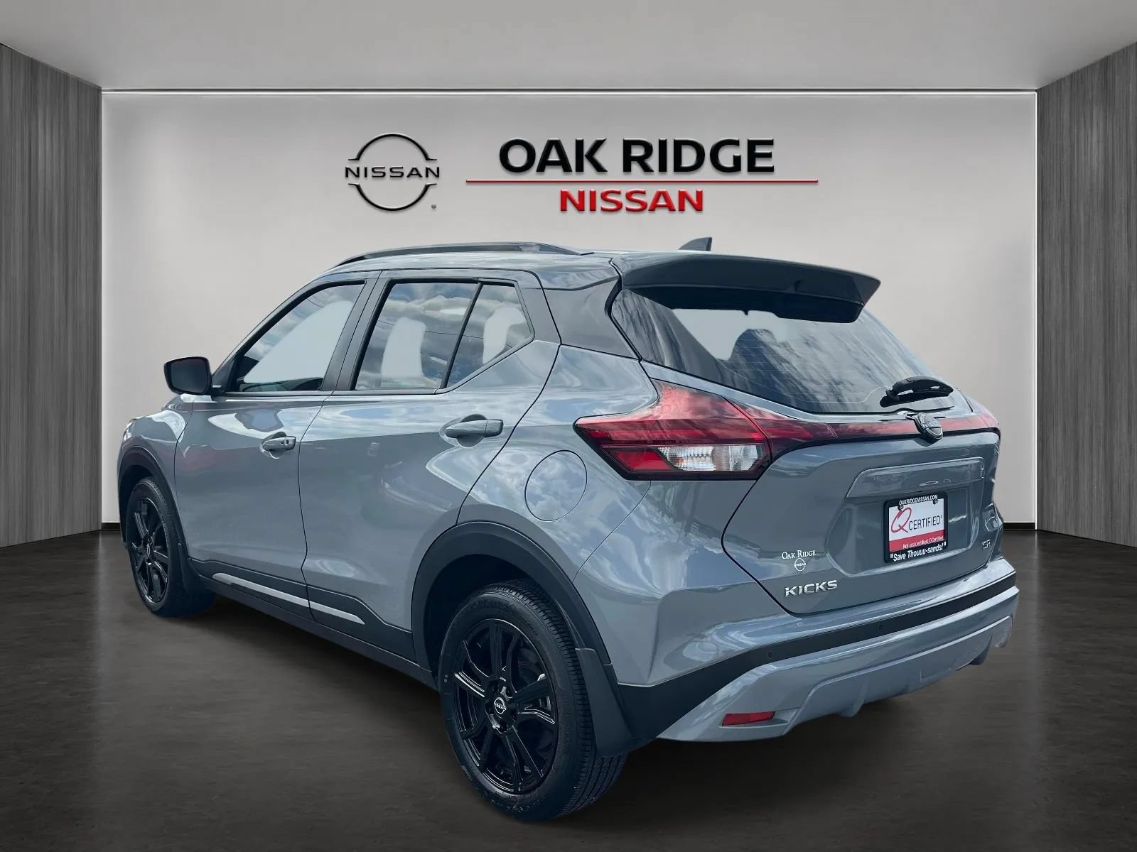 Used 2024 Nissan Kicks SR FWD image 5