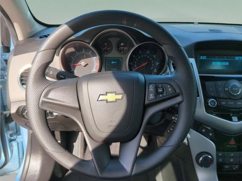 Used 2011 Chevrolet Cruze LS w/ Connectivity Package FWD image 11