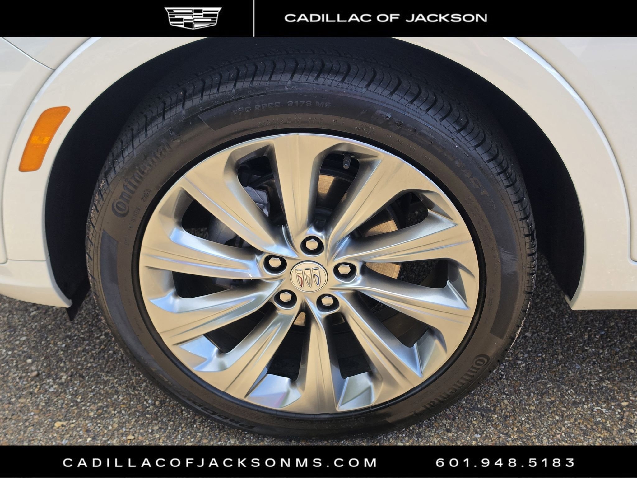 Used 2025 Buick Envista Avenir FWD image 27