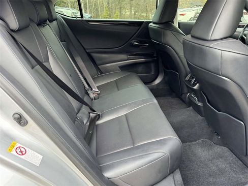 Used 2019 Lexus ES 350 image 14