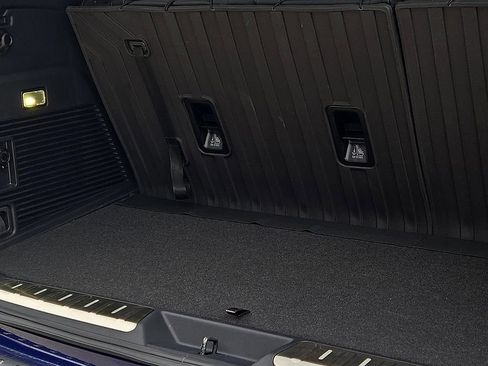 New 2026 Subaru Ascent Limited image 9