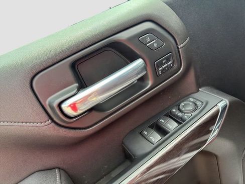 Used 2023 Chevrolet Silverado 3500 LTZ w/ LTZ Premium Package image 17