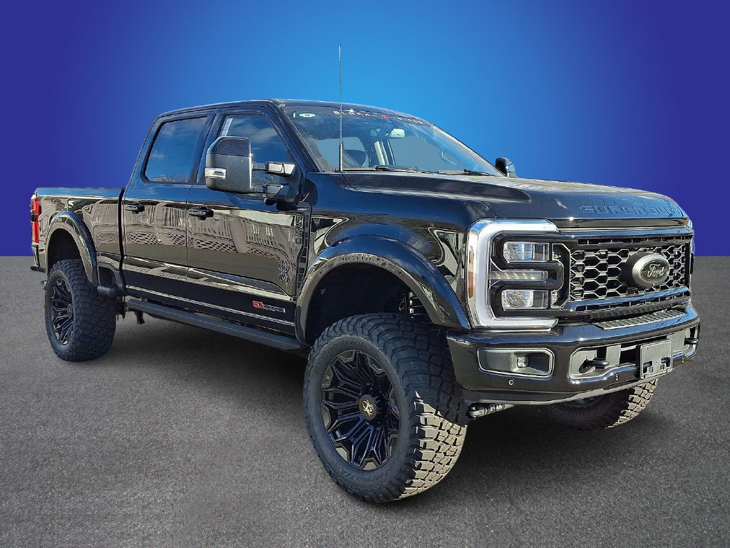 New 2026 Ford F250 Lariat w/ Black Appearance Package AWD/4WD image 2