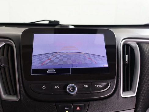 Used 2025 Chevrolet Malibu LS image 42