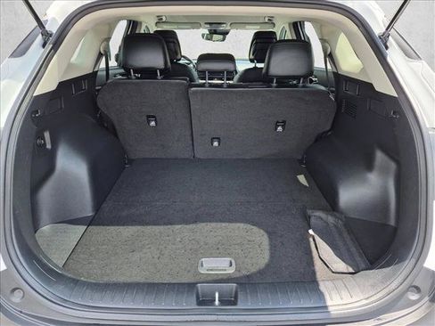 Used 2023 Kia Sportage EX FWD image 6