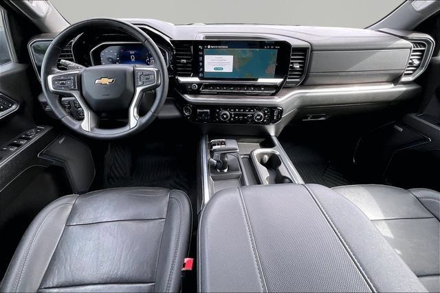 Used 2023 Chevrolet Silverado 1500 LTZ AWD/4WD image 7